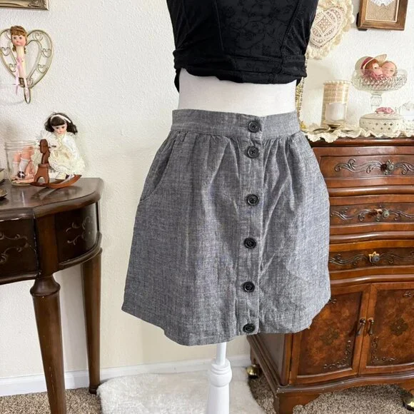 girly grunge dark academia gray button down mini skirt w pockets - Picture 3 of 5